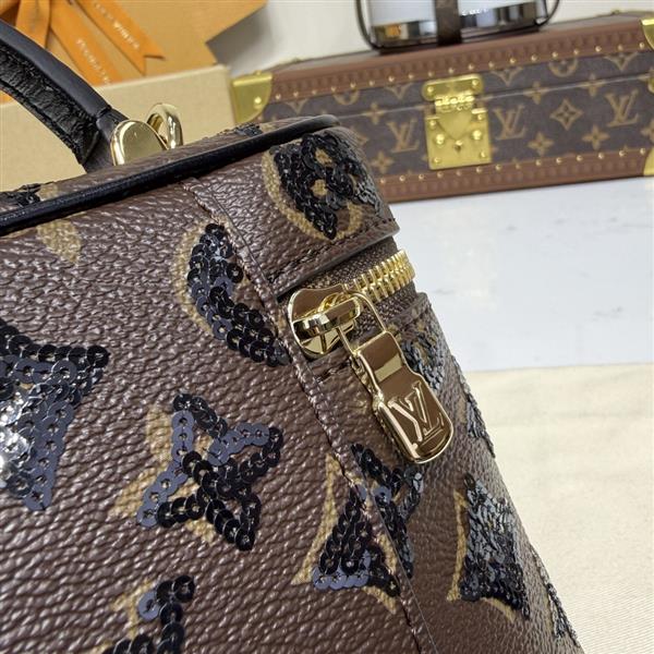 2026124174448993 270